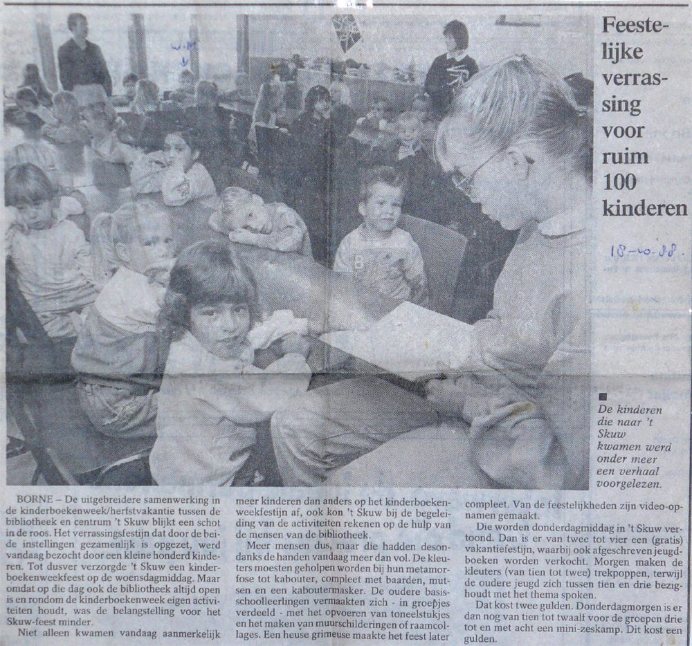 Krantenartikel uit 1988 over de kinderboekenweek bij 't Skuw in Borne.