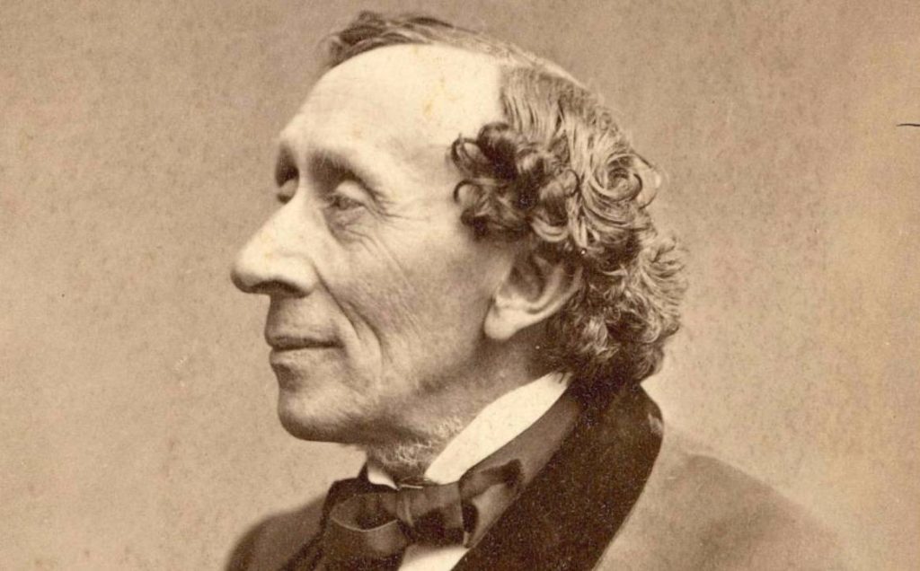 Portretfoto van Hans Christian Andersen, schrijver van Sproken en vertellingen.