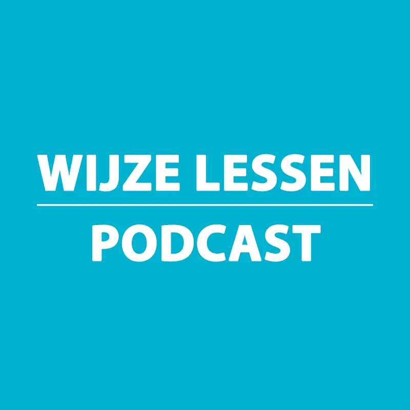 Logo van Wijze Lessen Podcast: turqoise achtergrond met daarop de titel van de podcast in witte letters.