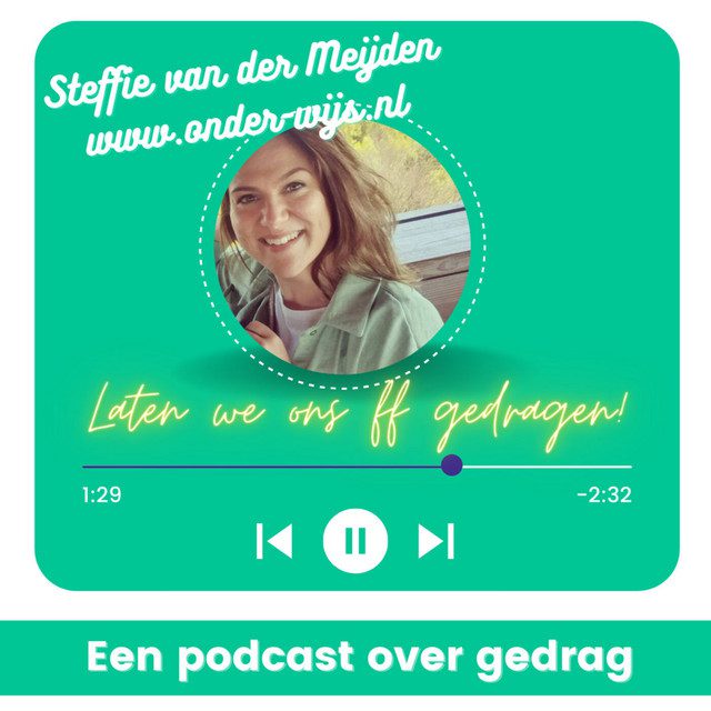 Logo van Onder-wijs.nl: mintgroene achtergrond met een foto van Steffie van der Meijden.