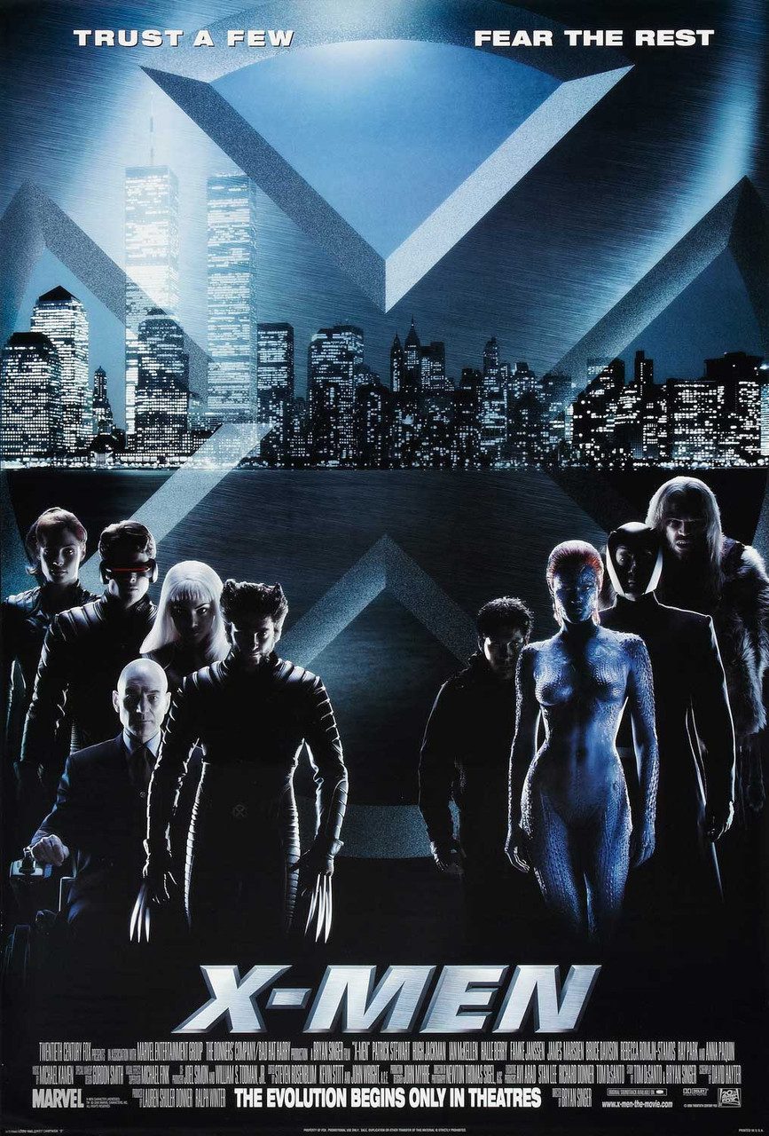 Filmposter van X-men met op de achtergrond een skyline van een Amerikaanse stad bij nacht, daarvoor een rivier en op de voorgrond links de X-men en rechts hun vijanden. Dit alles in heel duistere tinten en met erdoorheen een watermerklogo van de X-men.