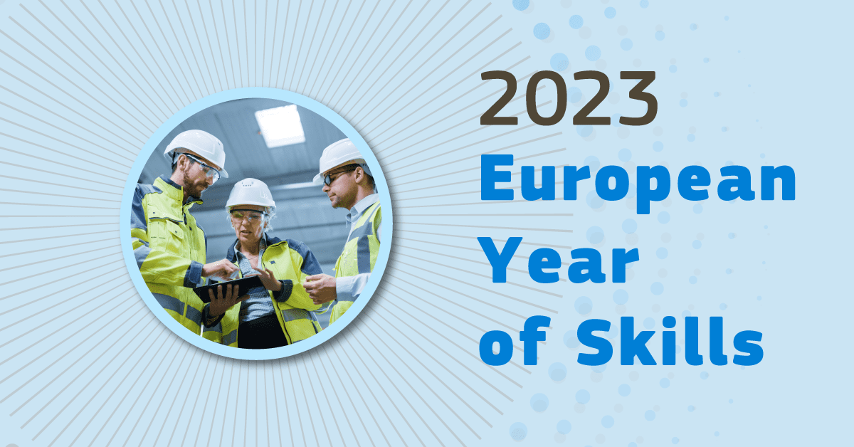 Afbeelding ter illustratie: drie mensen met een bouwhelm en geel hesje overleggen. Daarnaast de tekst: 2023: European Year of Skills.